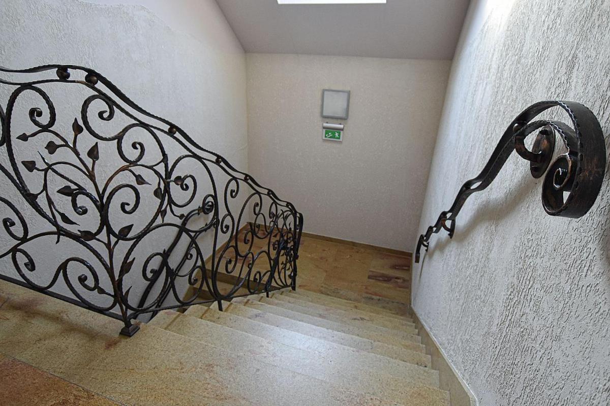 Bed and Breakfast Osrodek Bialy Lew Wojciechow  Exterior foto