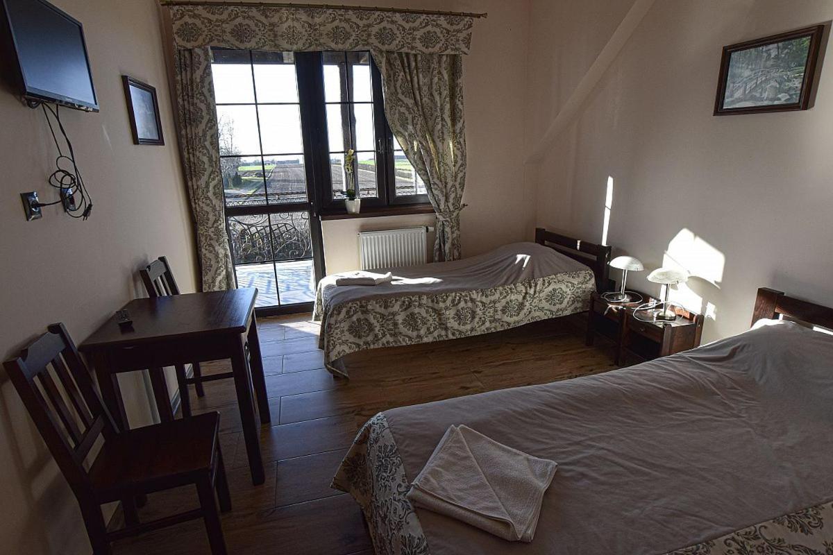 Bed and Breakfast Osrodek Bialy Lew Wojciechow  Exterior foto
