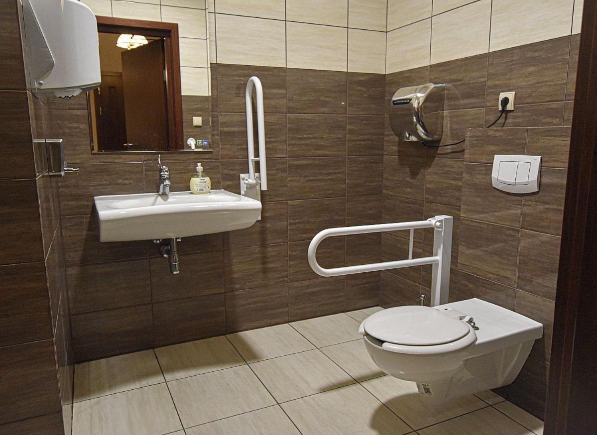Bed and Breakfast Osrodek Bialy Lew Wojciechow  Exterior foto